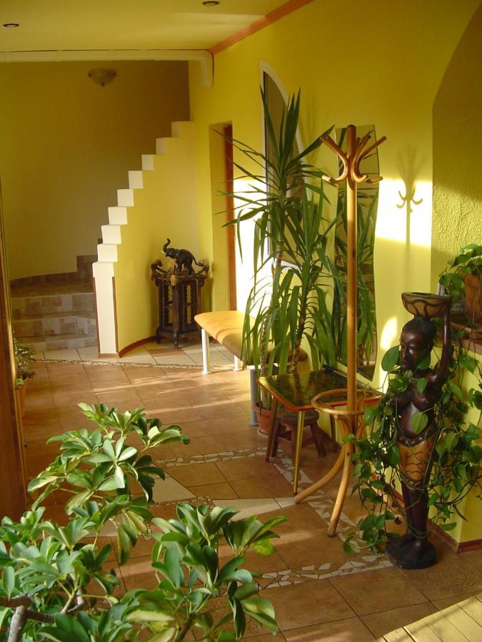 Villa Ametyst Štúrovo Bagian luar foto