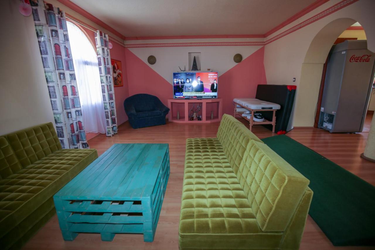 Villa Ametyst Štúrovo Bagian luar foto