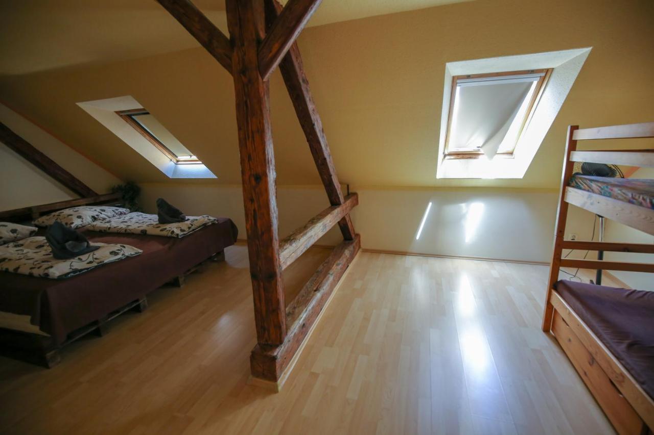Villa Ametyst Štúrovo Bagian luar foto