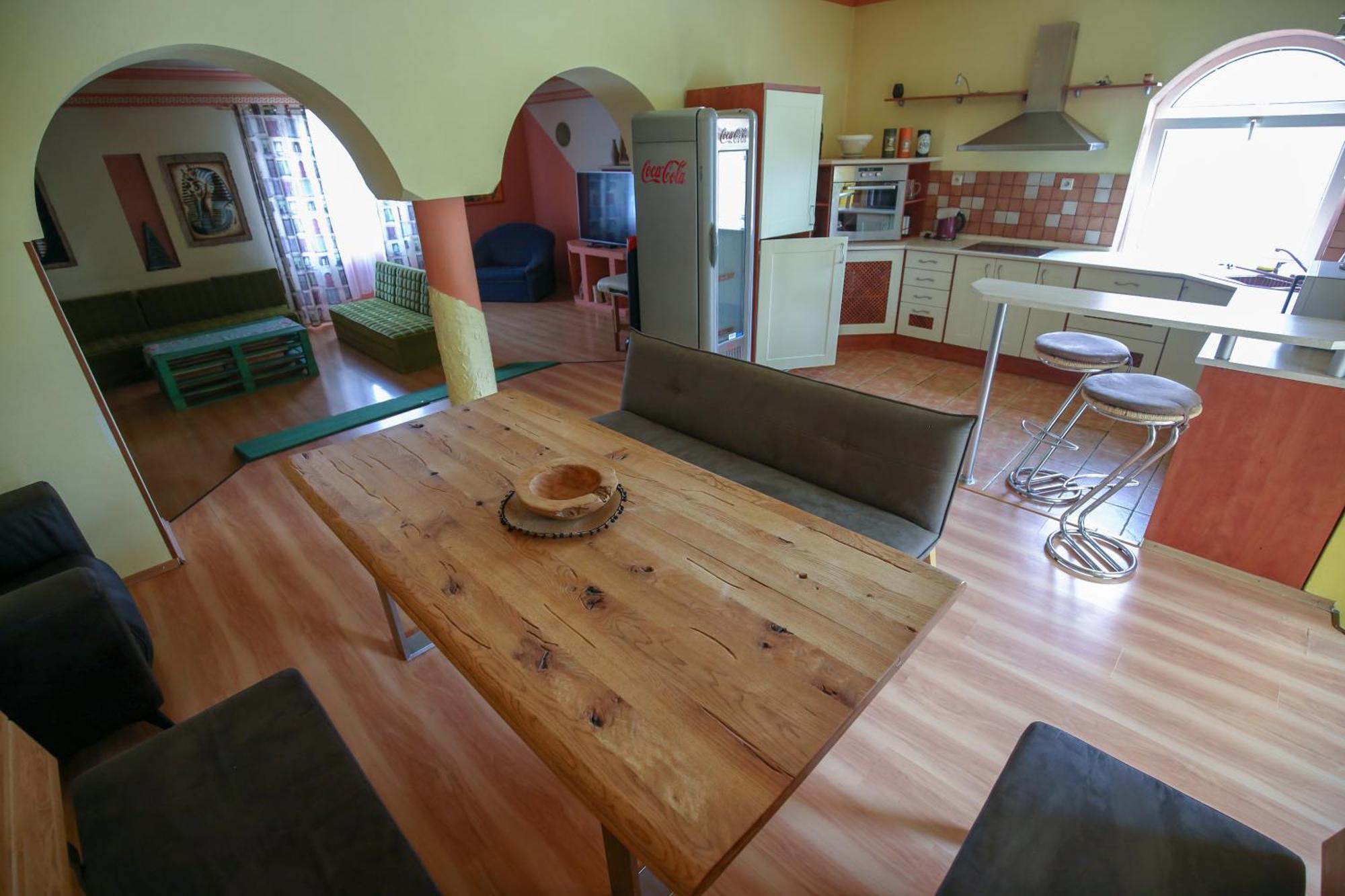 Villa Ametyst Štúrovo Bagian luar foto