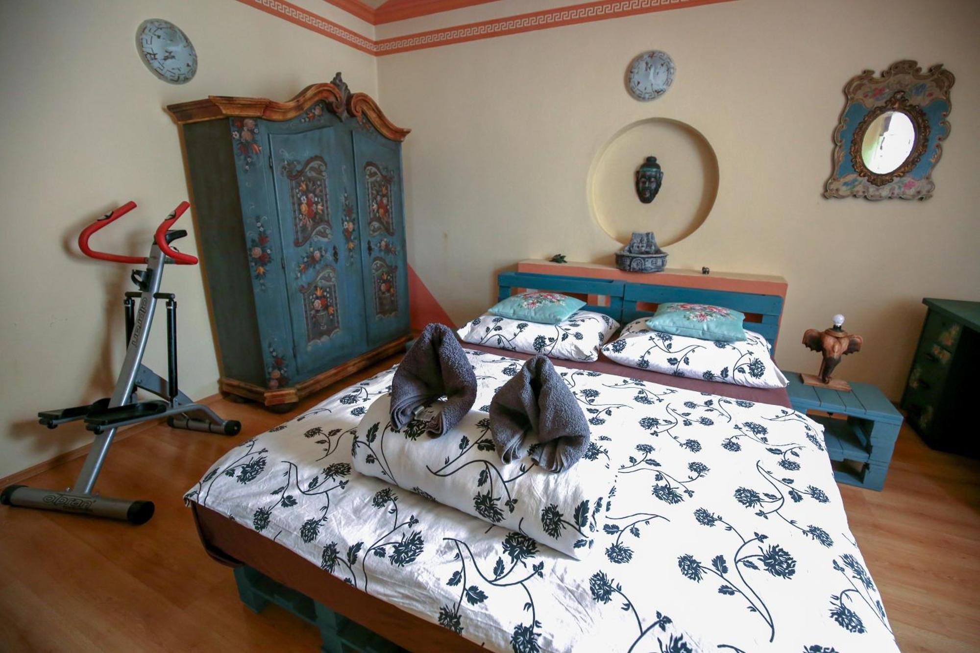 Villa Ametyst Štúrovo Bagian luar foto